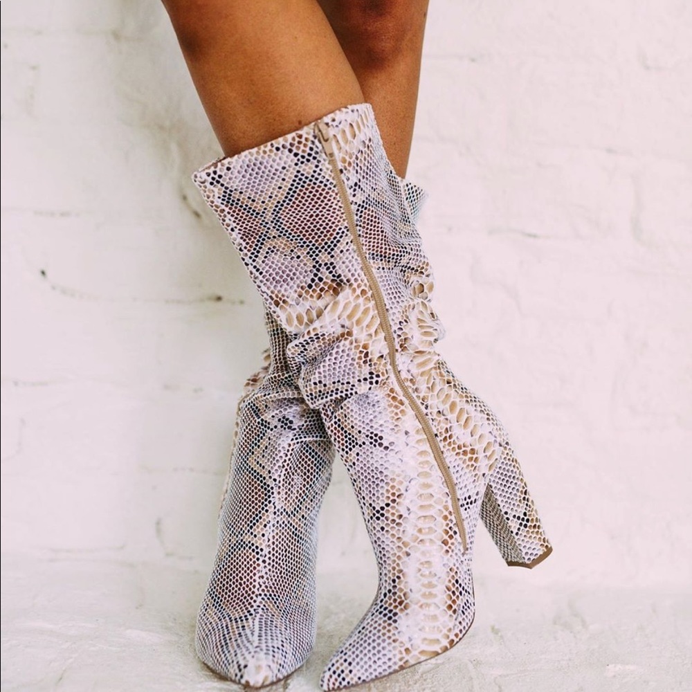 Boots - Picture 2 of 4
